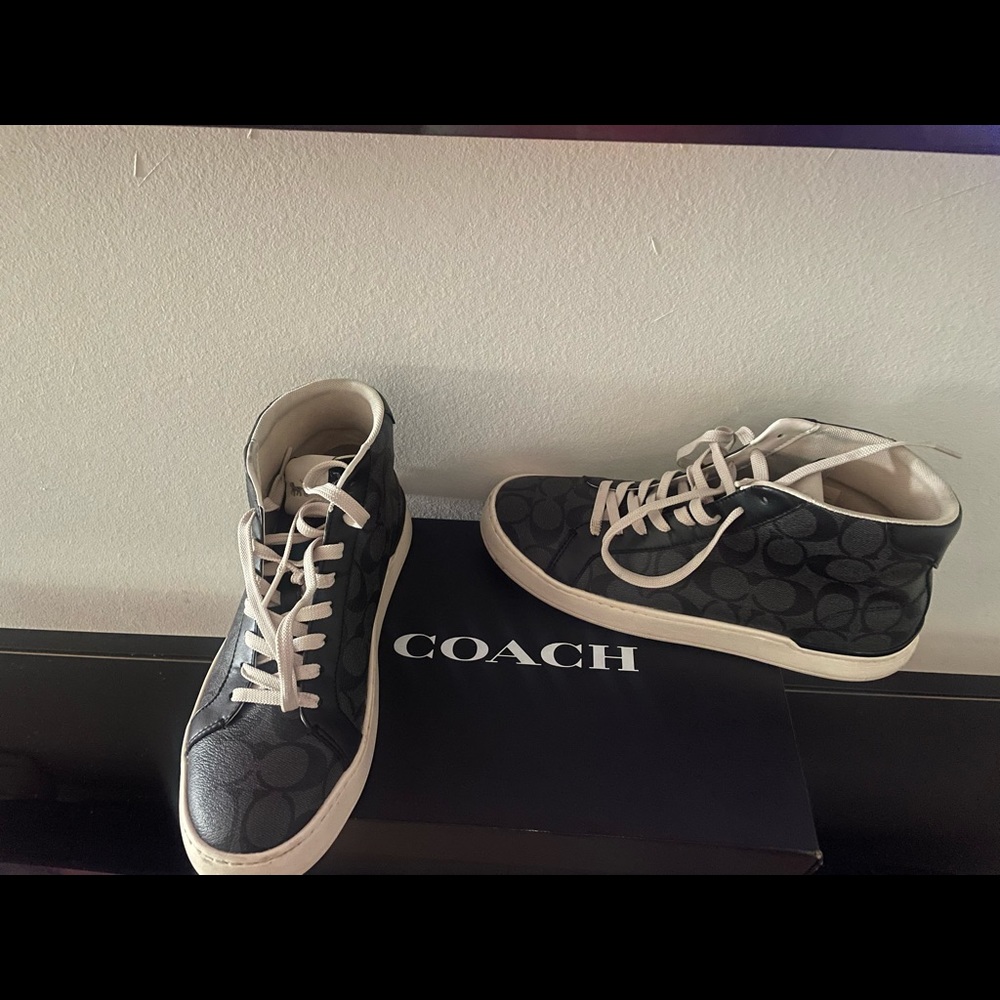 Coach